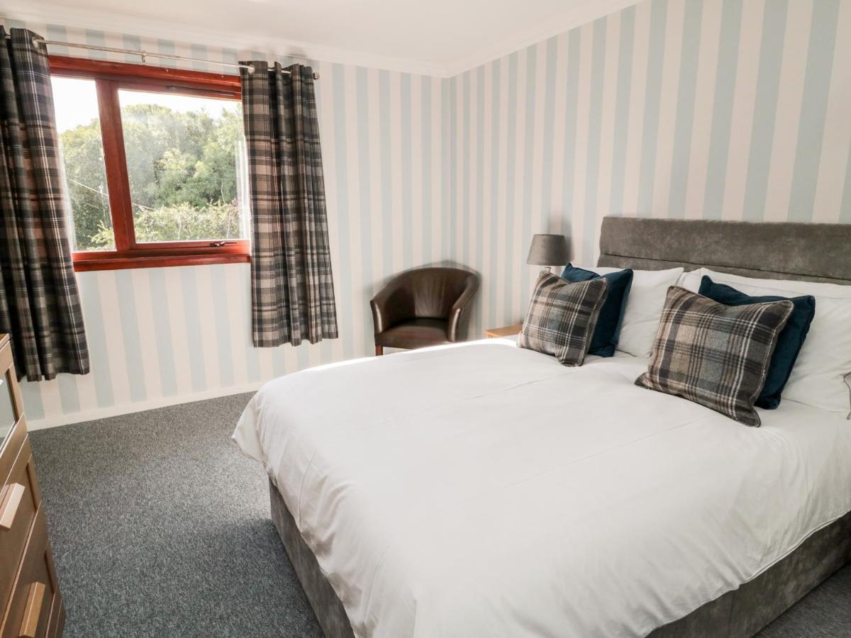 Broombaulks Farm Bungalow Jedburgh Extérieur photo