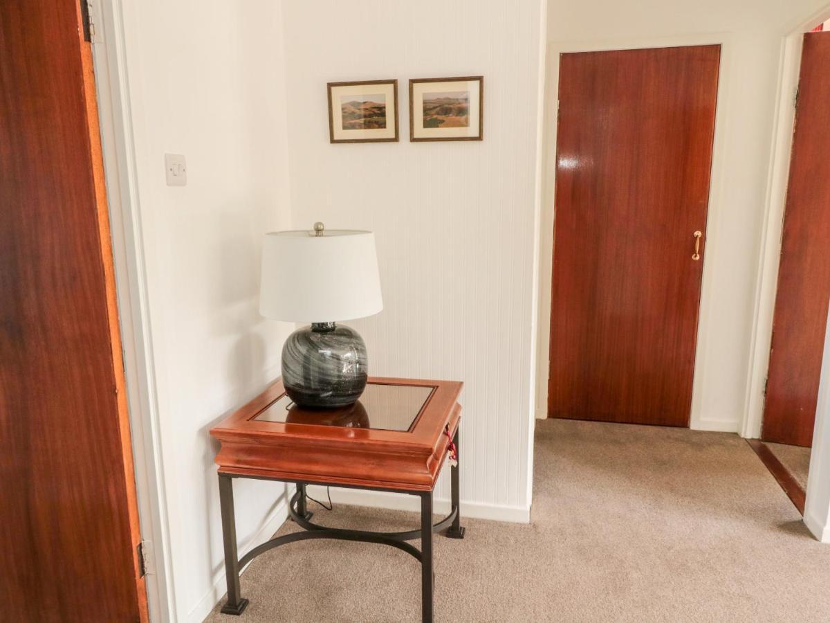 Broombaulks Farm Bungalow Jedburgh Extérieur photo